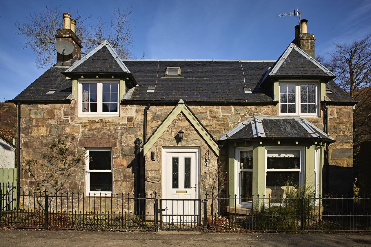 Glenalbyn Cottage Saint Fillans Buitenkant foto